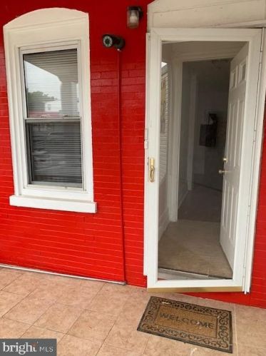 2218 Market St, Wilmington, DE 19802-4248