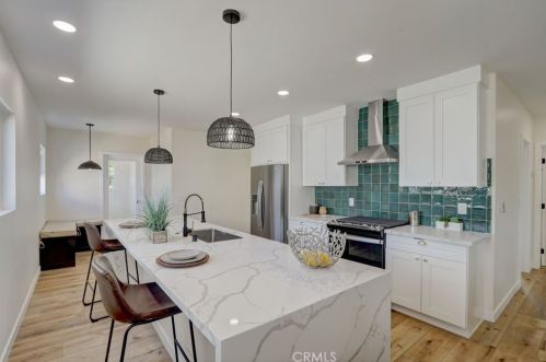 4527 Copeland Ave, San Diego CA  92116-4806 exterior