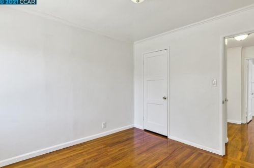 997 Hacienda Ave, San Lorenzo CA  94580-2856 exterior