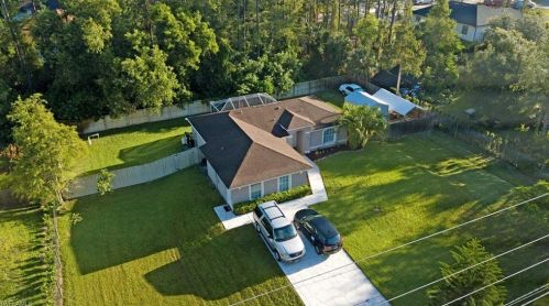 2525 Brantley Blvd, Naples, FL 34117-4042