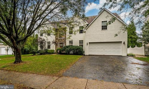 3823 Vincent Dr, Collegeville, PA 19426-3058