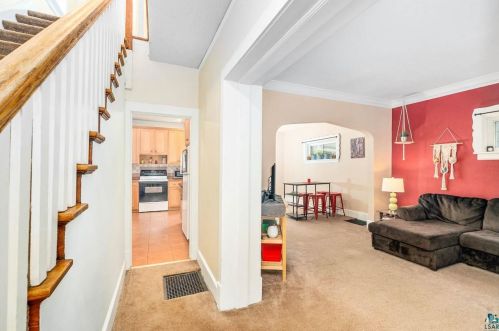 618 59th Ave, Duluth, MN 55807-1935