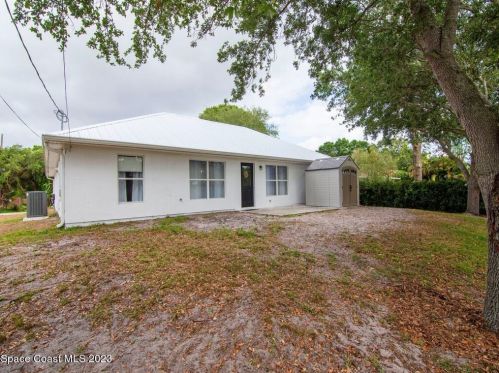 449 Toledo St, Sebastian FL  32958-4373 exterior