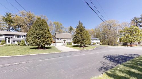 36 Shingle Mill Dr, Nashua NH  03062-2139 exterior