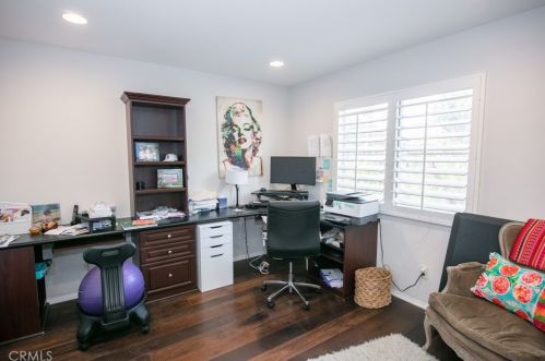 1 Belfort, Newport Beach CA  92657-1075 exterior