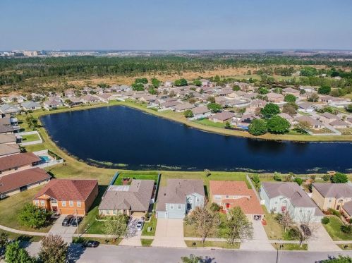 4082 Longworth Loop, Kissimmee FL 34744-9175 exterior