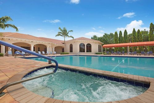 6967 Boscanni Dr, Boynton Beach FL  33437-3720 exterior