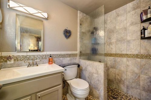 10909 Walnutwood Way, Rancho Cordova CA  95670-5114 exterior