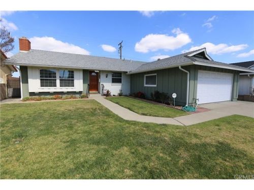 5921 Marion Ave, Cypress, CA 90630-4628