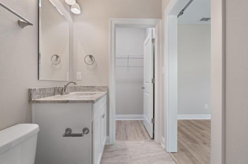 2129 Trevor Cir, Milton FL  32583-9616 exterior