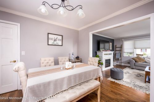 5 Adams Dr, Bricktown NJ 08724-3253 exterior