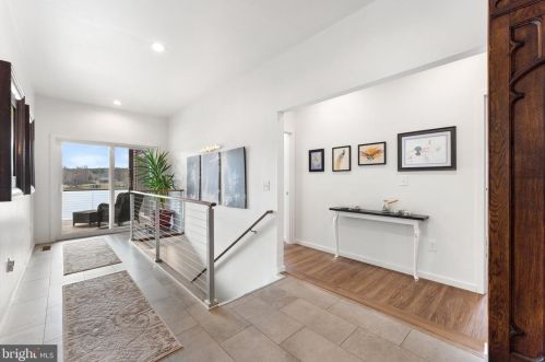 24234 Lands End Dr, Madison Mills VA  22960-3543 exterior