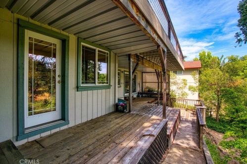 1055 Page Dr, Lakeport CA  95453-3421 exterior