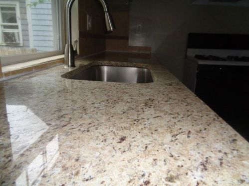 66 Hazard Ave, Warwick RI  02889-9404 exterior
