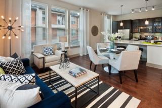 3111 Cedarplaza Ln, Dallas TX  75235-8500 exterior