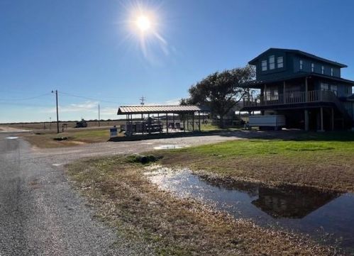 20 Redfish Ln, Green Lake TX  exterior