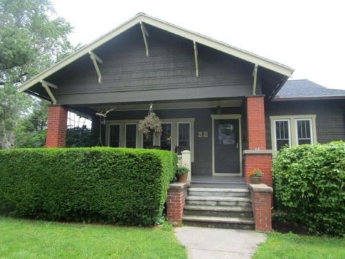 22 Maple Ave, East Bloomfield, NY 14469-9228