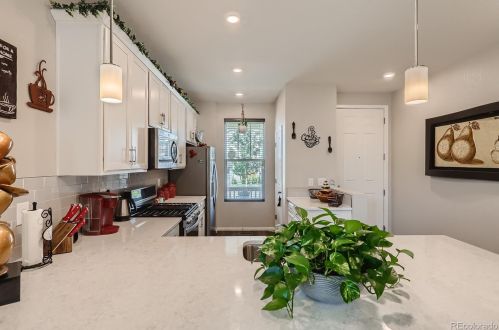 6084 Orleans St, Denver CO  80019-3502 exterior