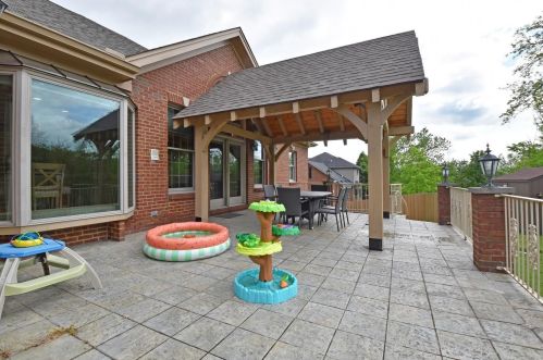 1043 Robertson Rd, Covington KY  41015-2145 exterior