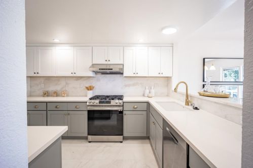 2408 Emily Ln, South San Francisco CA  94080-5263 exterior