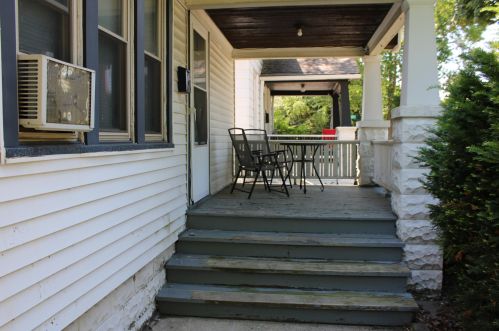 1005 Holt Ave, Milwaukee, WI 53207-3539