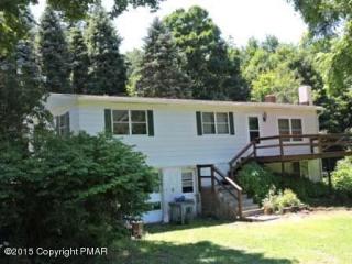 220 Upper Swiftwater Rd, Cresco, PA 18326-8023
