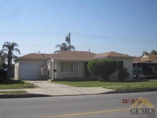 1506 9th Ave, Delano CA  93215-3051 exterior