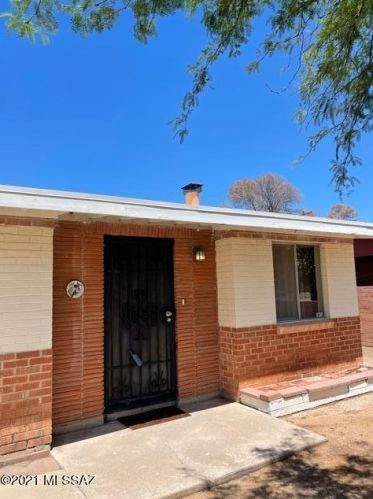 6041 18th St, Tucson, AZ 85711-4624
