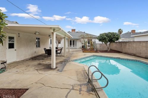 1101 Anderson Way, San Gabriel CA  91776-2919 exterior