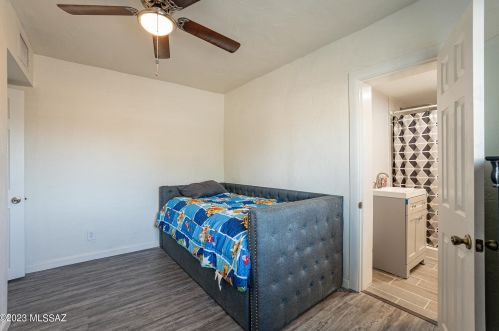 850 Graybill Dr, Tucson AZ  85719-1747 exterior