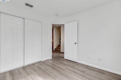 597 Heritage Cir, San Lorenzo, CA 94580-1842