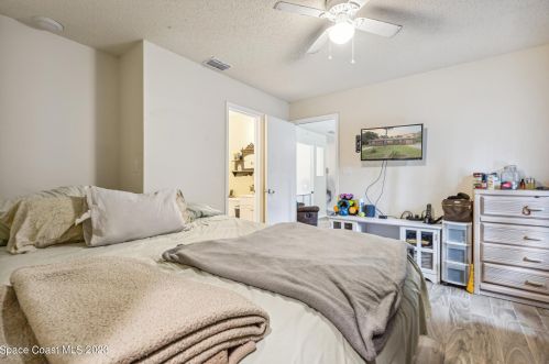 1107 1st Ave, Titusville FL  32780-4169 exterior