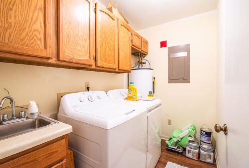 8630 30th Ave, Kenosha WI  53142-5117 exterior