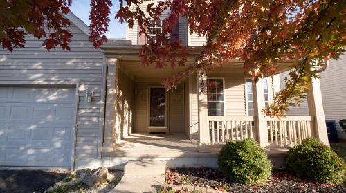 8198 Creekstone Ln, Blacklick, OH 43004-8141