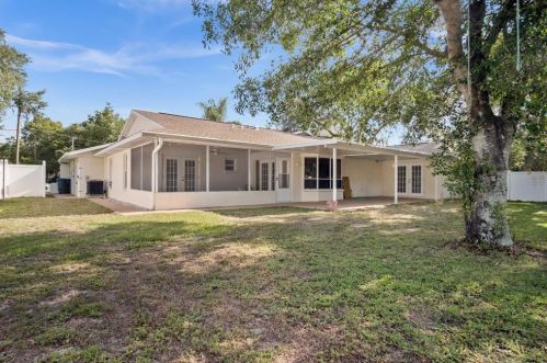 8345 Diver Ln, Brooksville FL  34608-6015 exterior