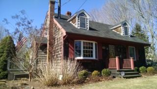 345 Breakwater Rd, Mattituck, NY 11952-3428