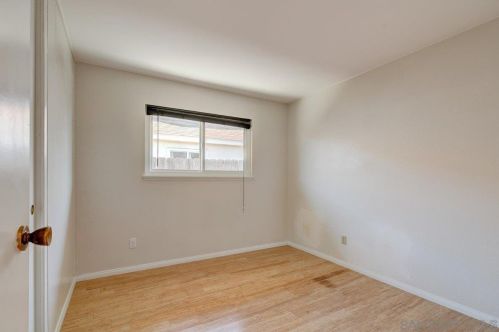 4550 Berwick Dr, San Diego CA  92117-4228 exterior