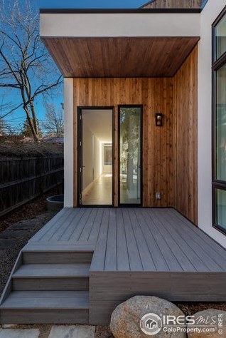 532 Arapahoe Ave, Boulder, CO 80302-5827