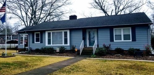 1103 Petty St, Gaffney SC  29340-2925 exterior