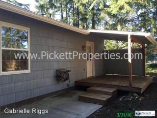 3771 Erlands Point Rd, Bremerton WA  98312-1560 exterior