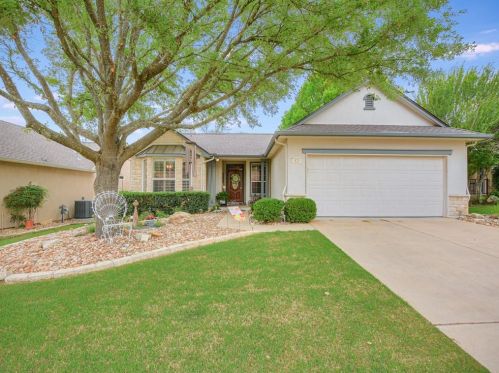 123 Dewberry Dr, Georgetown, TX 78633-4585