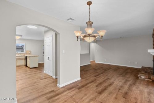 3026 Amarillo Ave, Simi Valley CA  93063-1704 exterior