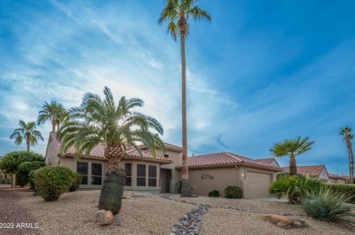 15989 La Paloma Dr, Sun City, AZ 85374-5061