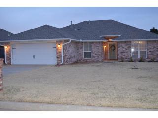 9001 99th St, Yukon, OK 73099-8335