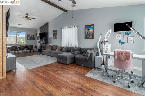 1139 Deerpark Rd, Oakley, CA 94561-3157