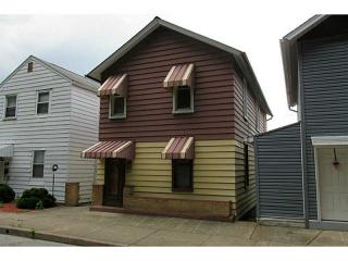 512 Derry St, Latrobe, PA 15650-1542