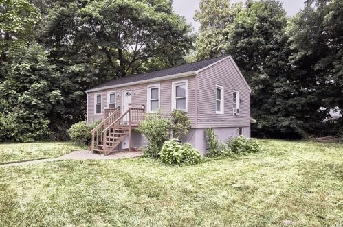 697 Jersey Ave, Greenwood Lake, NY 10925-2015