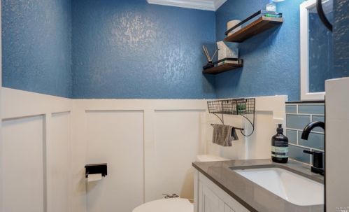 245 Wykoff Dr, Vacaville CA  95688-3546 exterior