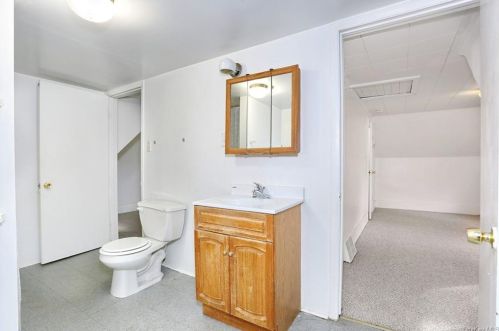 369 Route 17, Tuxedo Park NY  10987-4306 exterior