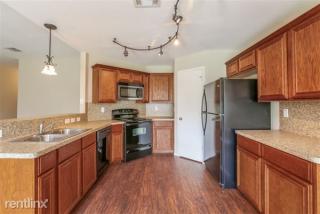 612 Bretts Way, Burleson TX  76028-8684 exterior